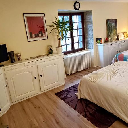 La Fontaine Du Mas Bed & Breakfast Thiviers Exterior photo