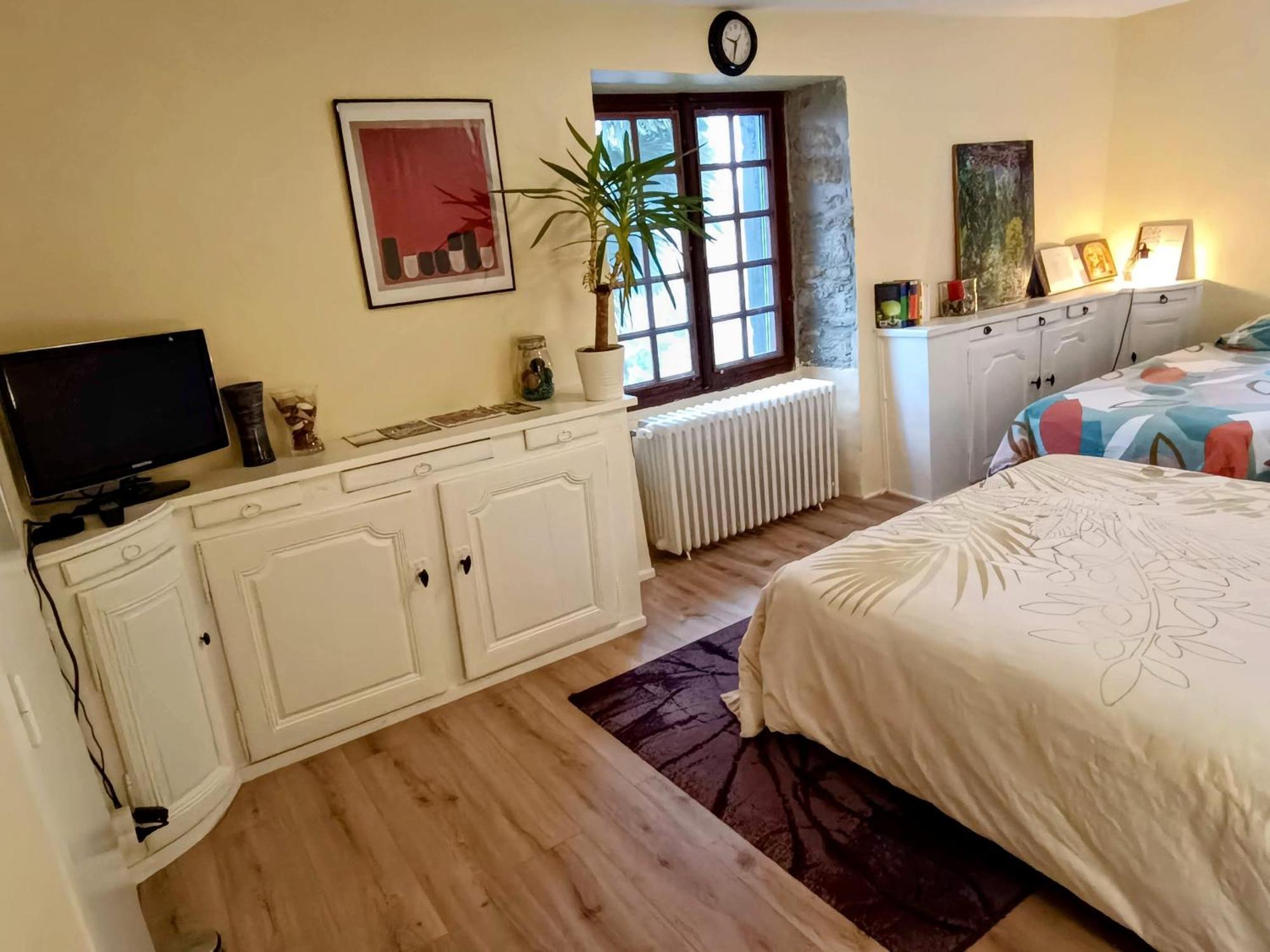 La Fontaine Du Mas Bed & Breakfast Thiviers Exterior photo
